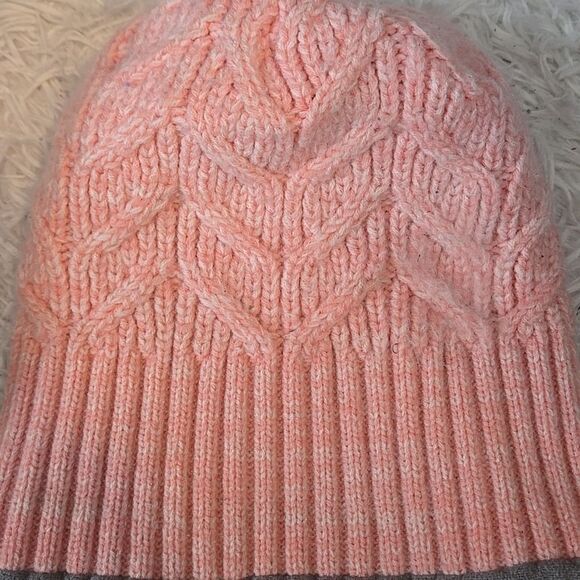 Womens Under Armour Powder Pink Around Town Fleece Lined Beanie ua hat cap warm - Picture 2 of 14